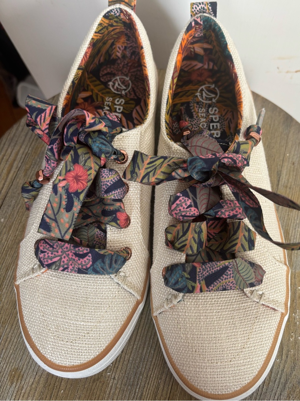 Sperry cavas crest vibe sneaker